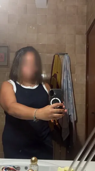 Fatima, 22