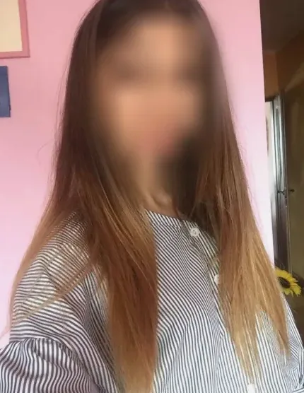 Laura, 28