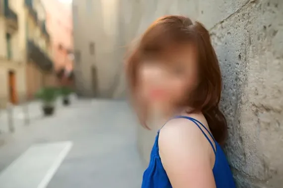 Leyla, 40