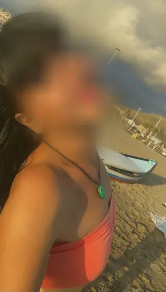Liv, 34